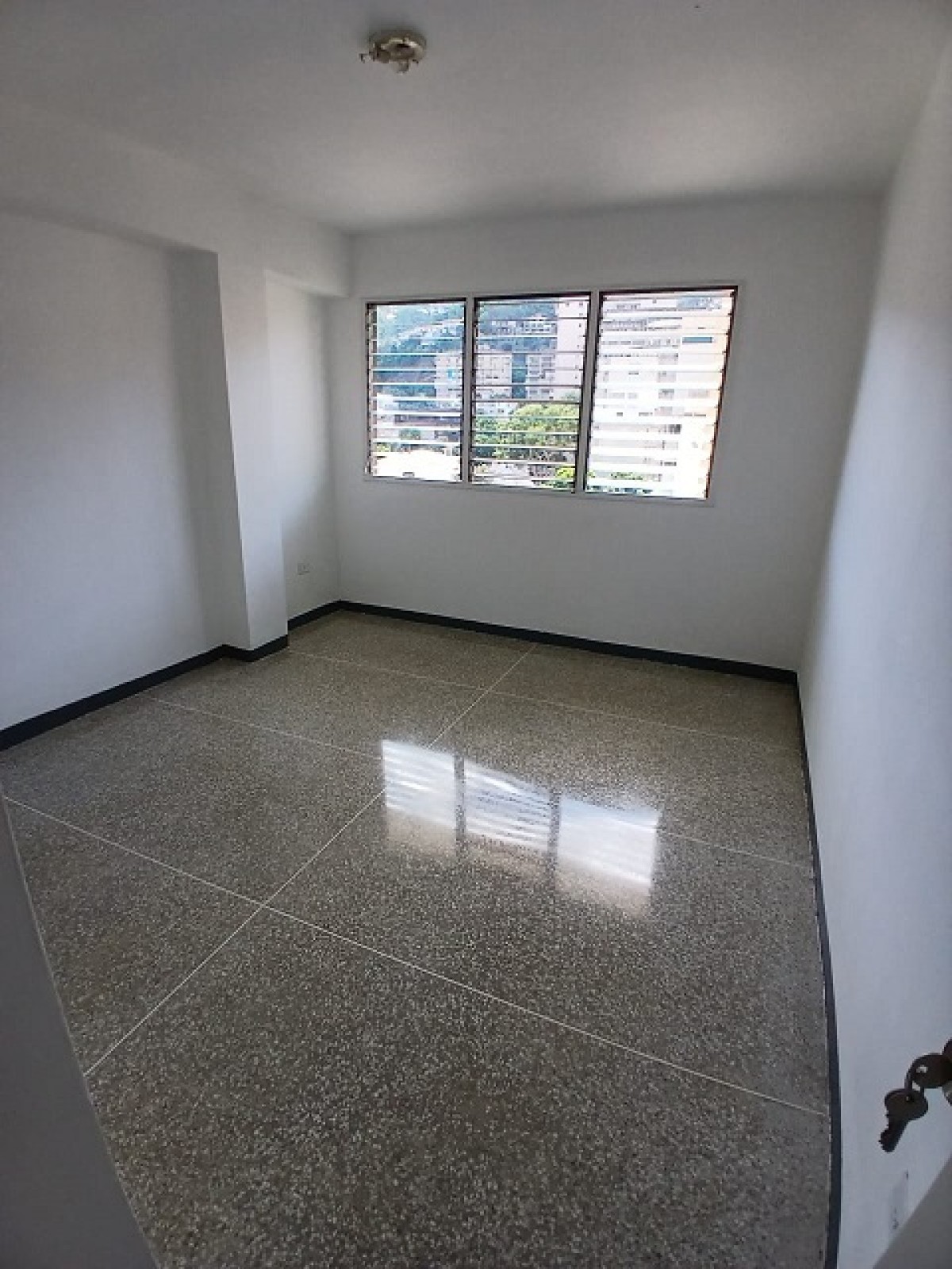 Miniatura 16
